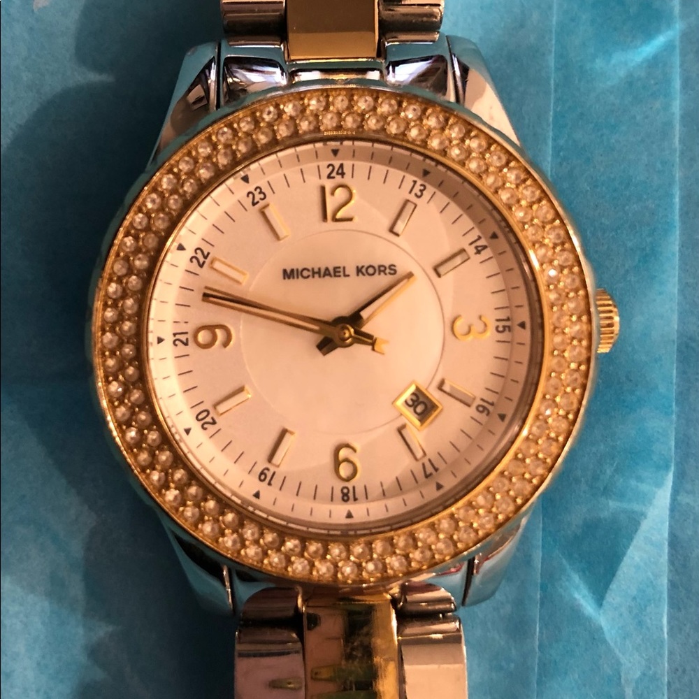 Michael Kors two tone stainless watch    Pave Mineral Crystals 🍸